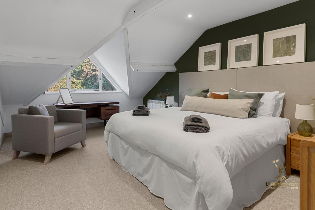 Luxe Courtyard Apartment For 4 Near Exeter City Centre Exterior photo